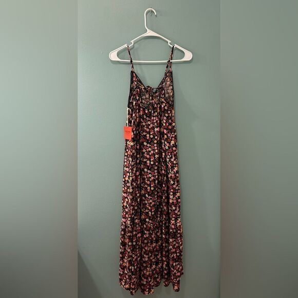 NWT … MOSSIMO SUPPLY CO. “Size: XL” Multi Floral Dress - Picture 2 of 5